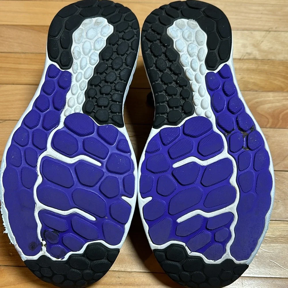 New bala sneakers - Picture 5 of 8